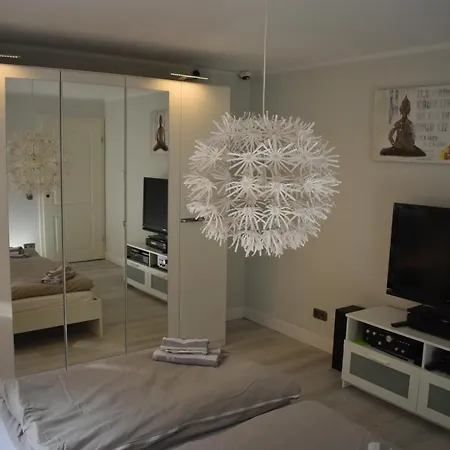 Jara 1 Mit Sauna Apartment